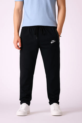 Nikee  Men’s Black Performance Zip Pocket Trouser